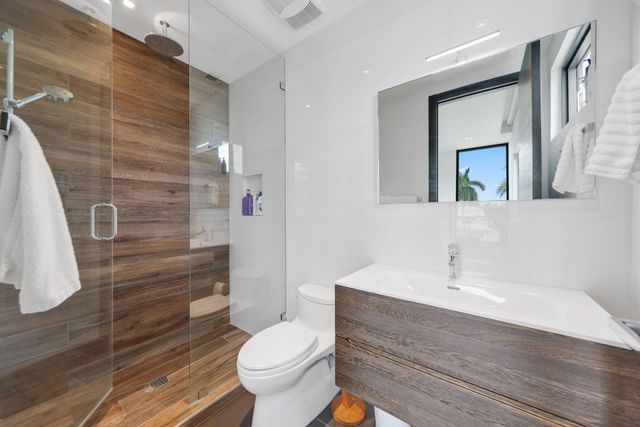 830 NE 71st Street, Boca Raton, FL 33487