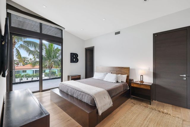 830 NE 71st Street, Boca Raton, FL 33487