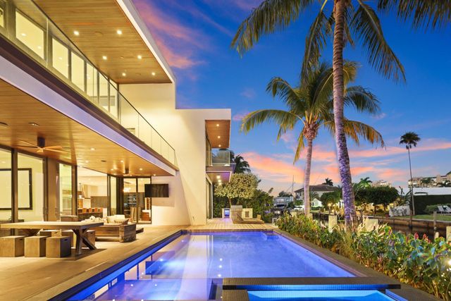 830 NE 71st Street, Boca Raton, FL 33487