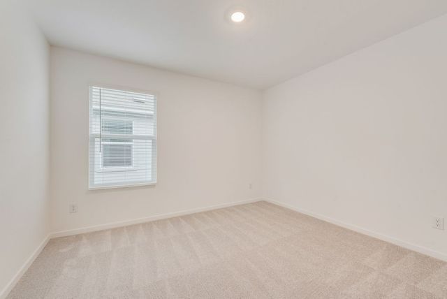 2005 Shady Oaks Drive, Ennis, TX 75119