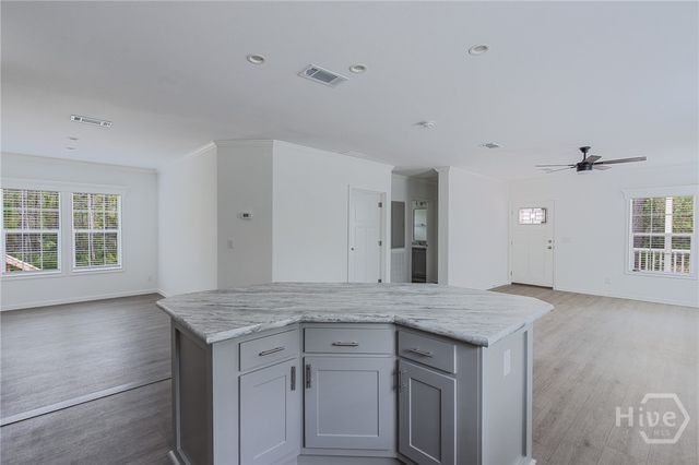 7014 Waycross Highway, Jesup, GA 31545