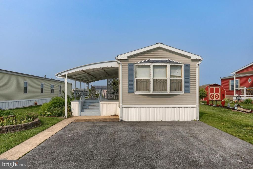 1300 E KERCHER AVE, LOT #27, Myerstown, PA 17067