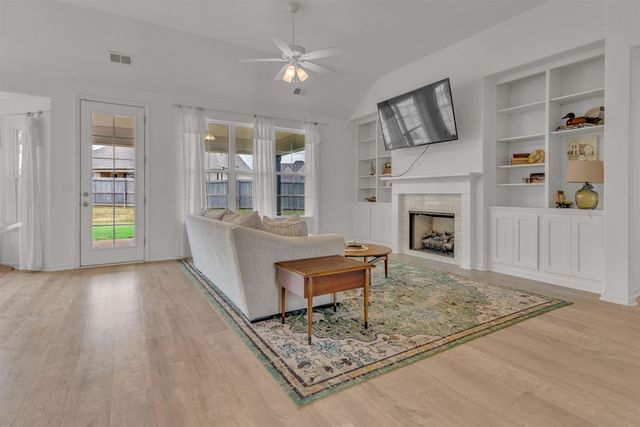 75 LAUREL WOOD LN, Oakland, TN 38060