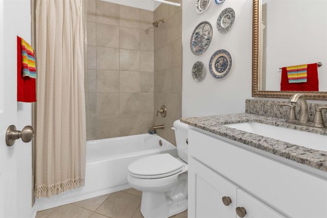 75 LAUREL WOOD LN, Oakland, TN 38060