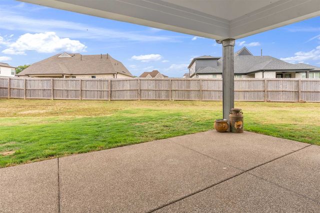 75 LAUREL WOOD LN, Oakland, TN 38060
