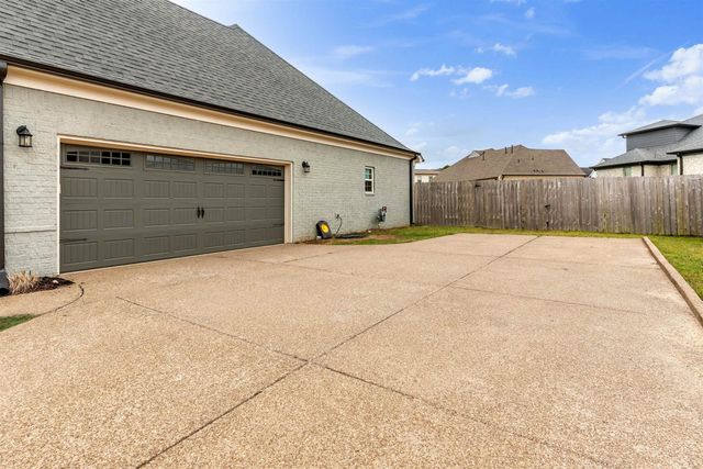 75 LAUREL WOOD LN, Oakland, TN 38060