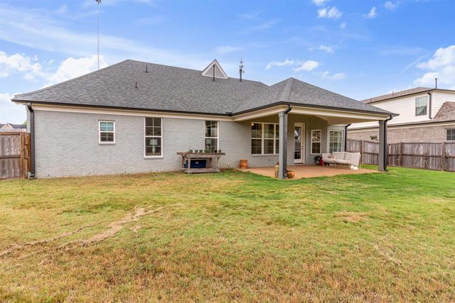 75 LAUREL WOOD LN, Oakland, TN 38060