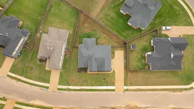 75 LAUREL WOOD LN, Oakland, TN 38060