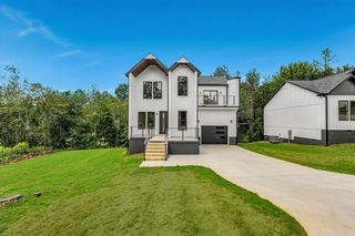 218 Riverbreeze Road, Greenville, SC 29611
