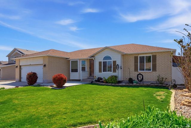 2539 W MASONS MILE DR, Taylorsville, UT 84129