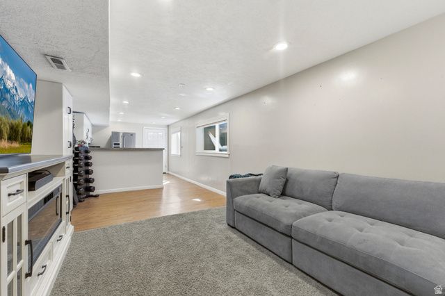 2539 W MASONS MILE DR, Taylorsville, UT 84129