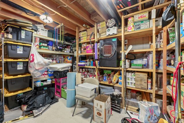 2539 W MASONS MILE DR, Taylorsville, UT 84129