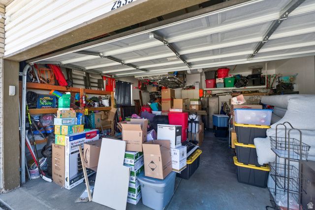 2539 W MASONS MILE DR, Taylorsville, UT 84129