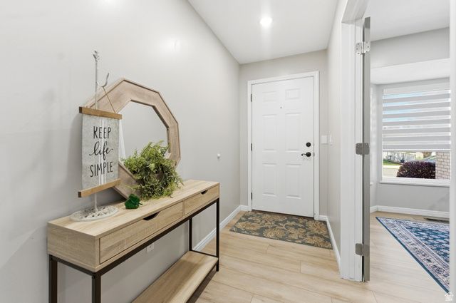 2539 W MASONS MILE DR, Taylorsville, UT 84129