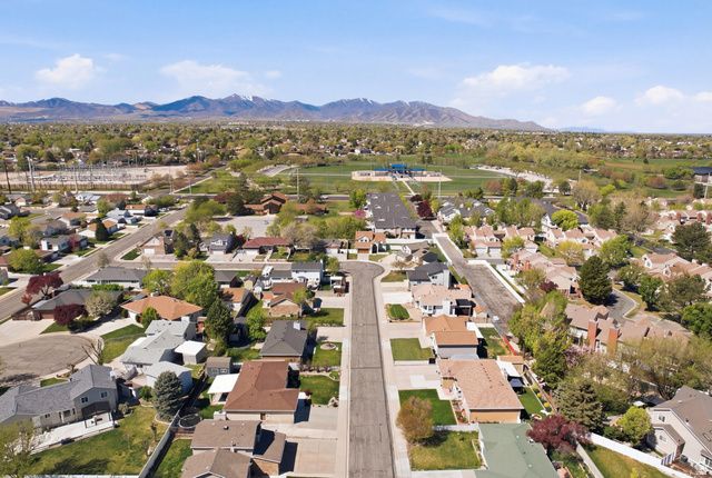 2539 W MASONS MILE DR, Taylorsville, UT 84129