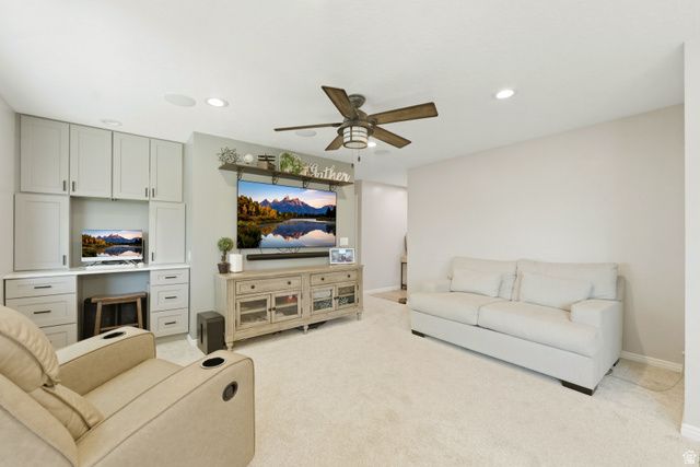 2539 W MASONS MILE DR, Taylorsville, UT 84129