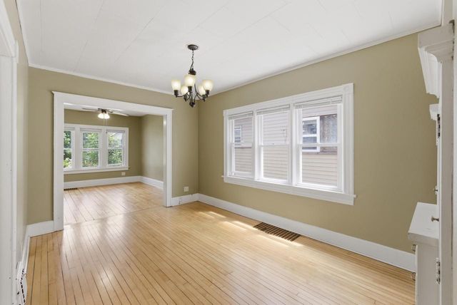 2657 N Weil STREET, Milwaukee, WI 53212