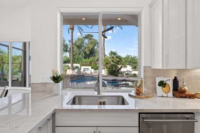 9372 N 114TH Street, Scottsdale, AZ 85259