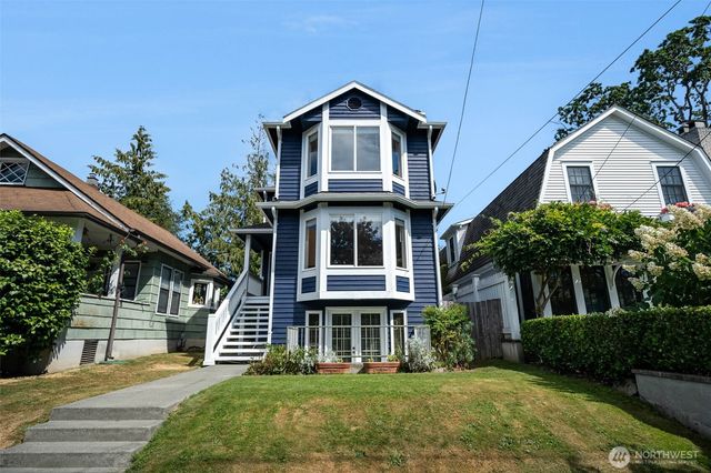 2006 42nd Avenue E, Seattle, WA 98112