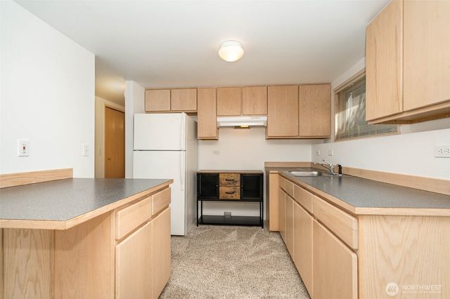 2006 42nd Avenue E, Seattle, WA 98112