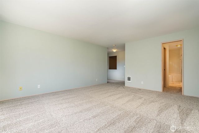2006 42nd Avenue E, Seattle, WA 98112