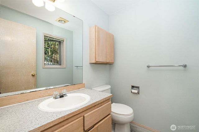 2006 42nd Avenue E, Seattle, WA 98112