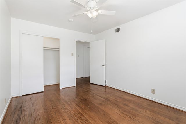 11050 Wyatt Street, Dallas, TX 75218