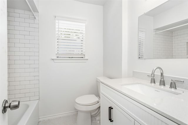 11050 Wyatt Street, Dallas, TX 75218
