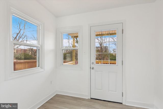 537 E DUNCAN AVE, Alexandria, VA 22301