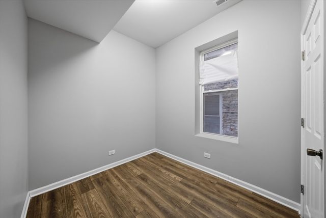 2812 S Trumbull Avenue, Chicago, IL 60623