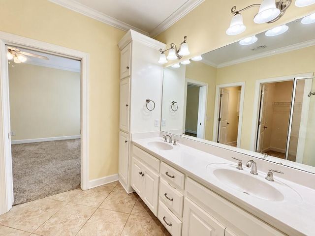 114 Brattleboro Ct, Dothan, AL 36301