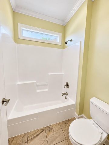 114 Brattleboro Ct, Dothan, AL 36301