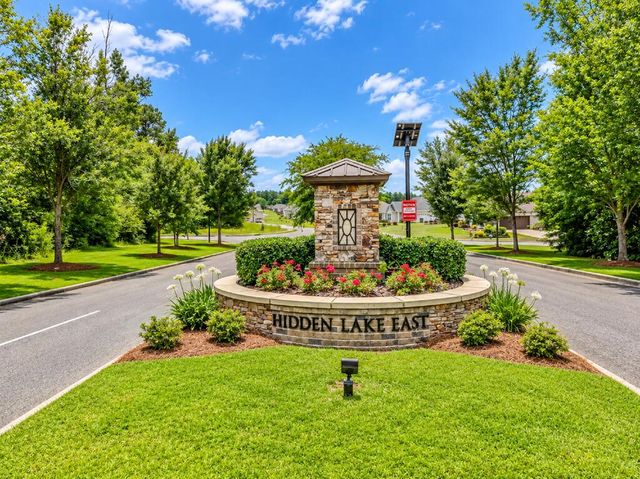 114 Brattleboro Ct, Dothan, AL 36301