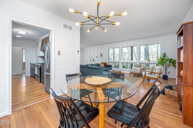 1109 Sourwood Circle, Chapel Hill, NC 27517