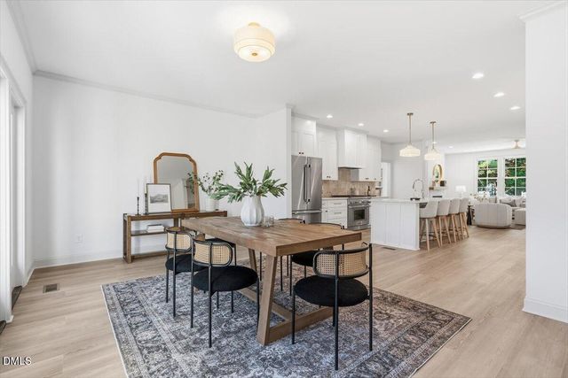 203 Baggett Avenue, Raleigh, NC 27604