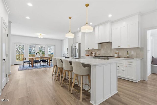 203 Baggett Avenue, Raleigh, NC 27604