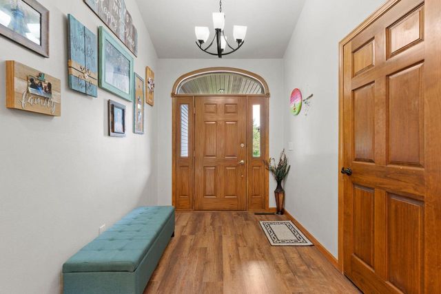 W2585 OAKBROOK COURT, Appleton, WI 54915