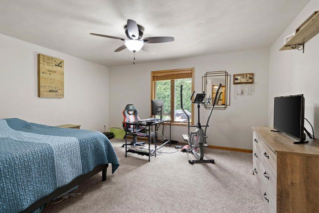 W2585 OAKBROOK COURT, Appleton, WI 54915