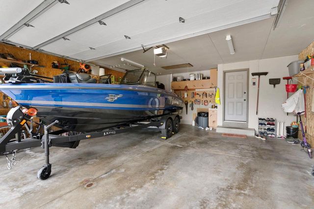 W2585 OAKBROOK COURT, Appleton, WI 54915