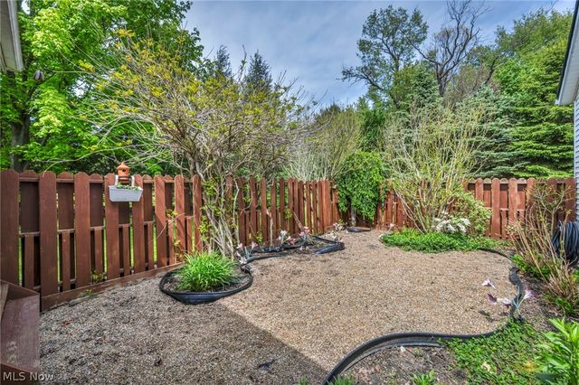 3371 Pine Hollow Place, Perry, OH 44081