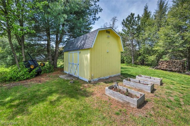 3371 Pine Hollow Place, Perry, OH 44081