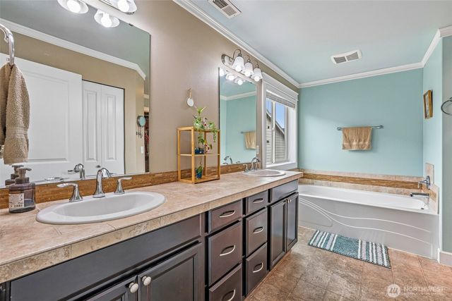 10015 1st Street NE, Lake Stevens, WA 98258