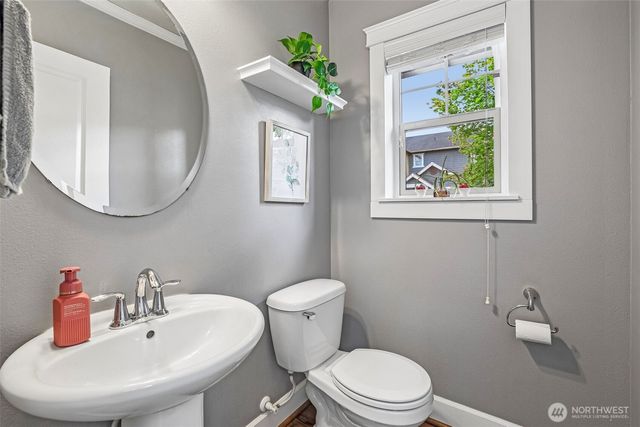 10015 1st Street NE, Lake Stevens, WA 98258