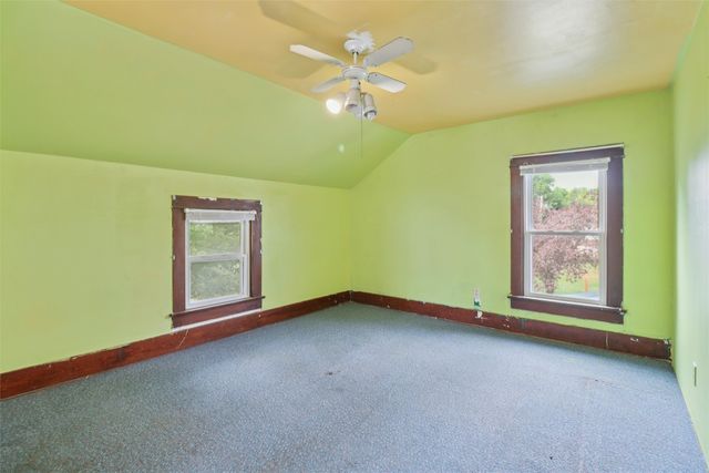 404 E 3rd Street, Woodward, IA 50276