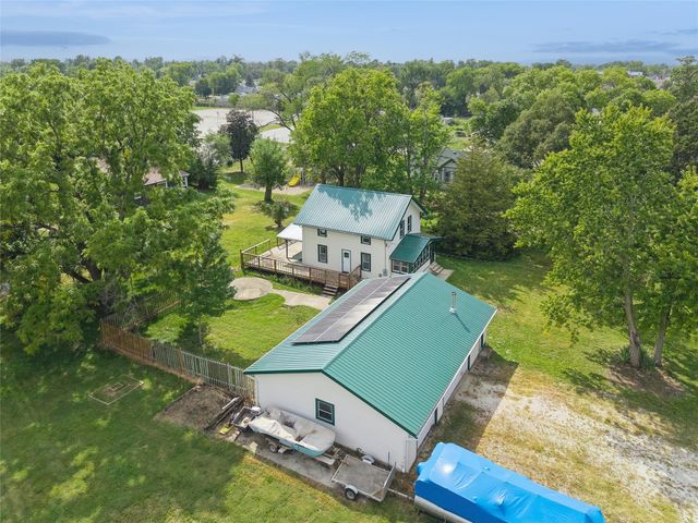 404 E 3rd Street, Woodward, IA 50276