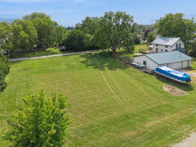 404 E 3rd Street, Woodward, IA 50276