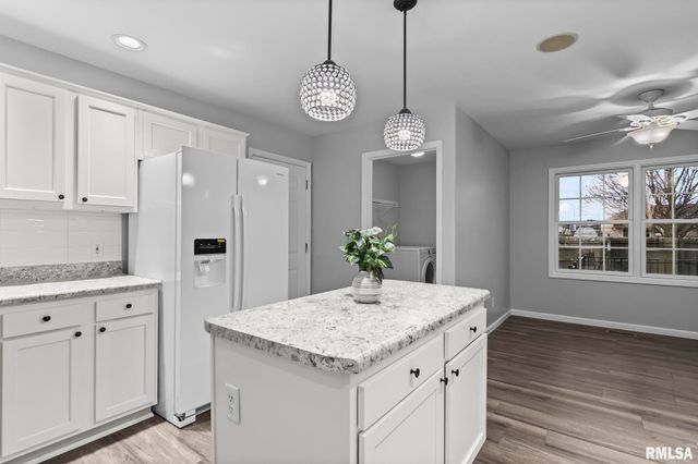 255 Possum Pass Court, Sherman, IL 62684