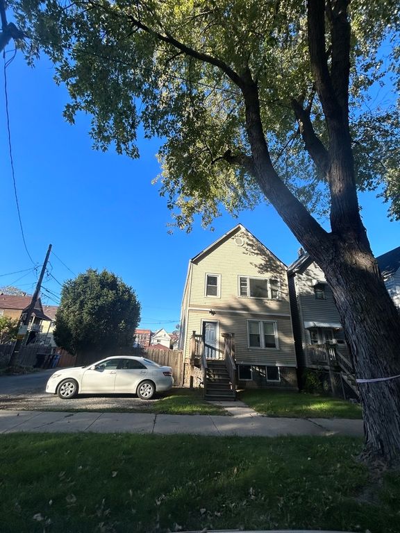 644 W 49th Street 1f, Chicago, IL 60609