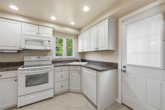 345 ROOSEVELT AVENUE, Mckees Rocks, PA 15136