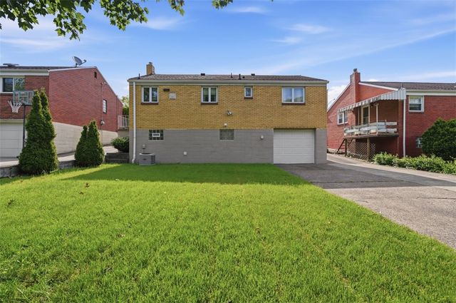 345 ROOSEVELT AVENUE, Mckees Rocks, PA 15136